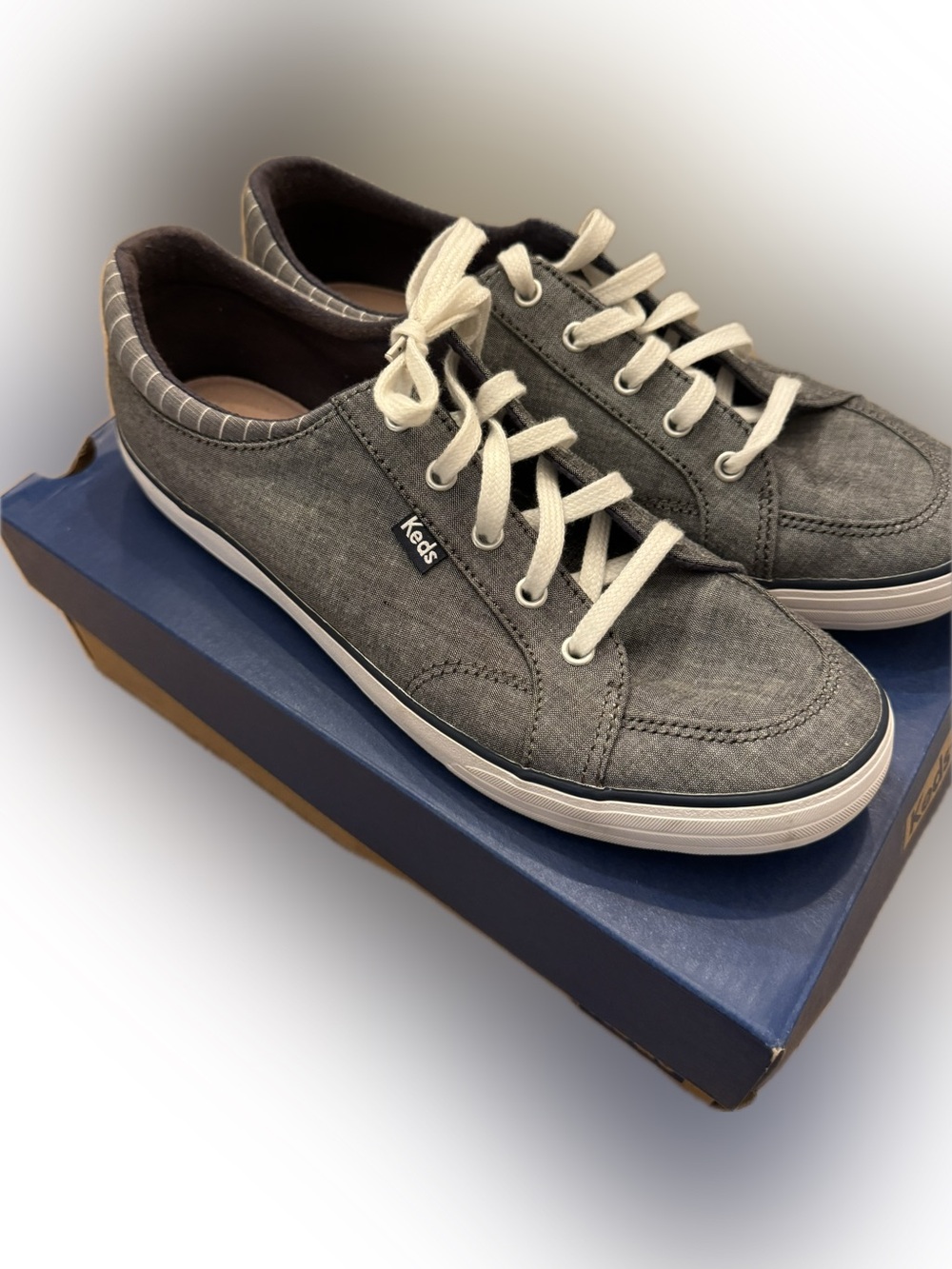 Keds, Center II Chambray Navy, Size 9, EUC